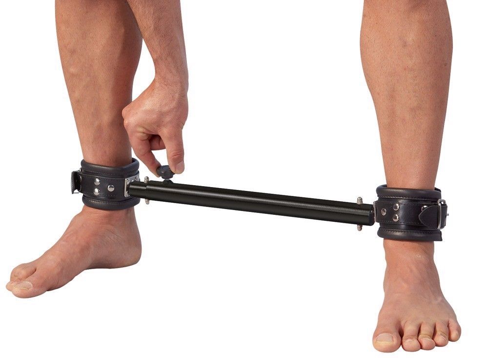 Розпірка для ніг ZADO Leather Spreader Bar, шкіра та метал