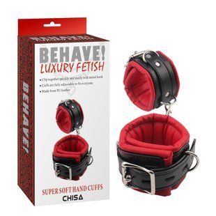 Наручники&nbsp;черные Chisa Behave!&nbsp;Luxury&nbsp;Fetish с мягкой красной подкладкой