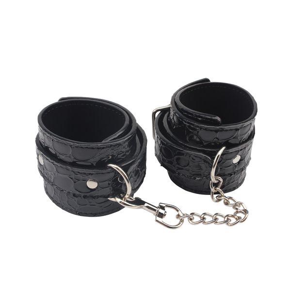Поножи BEHAVE LUXURY FETISH BE GOOD ANKLE CUFFS