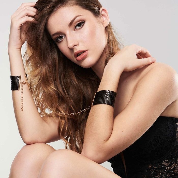 Браслеты-наручники DESIR METALLIQUE черные Bijoux Indiscrets