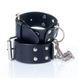 ШКІРЯНІ НАРУЧНИКИ Fetish Boss Series Handcuffs with studs 4 cm