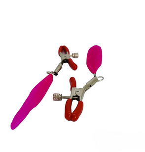 Затискачі на соски DS Fetish Nipple clamps feather L red