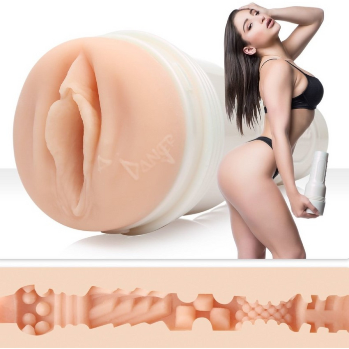 Мастурбатор в колбе вагина, Fleshlight Girls Abella Danger Danger Signature Vagina (RP), киберкожа