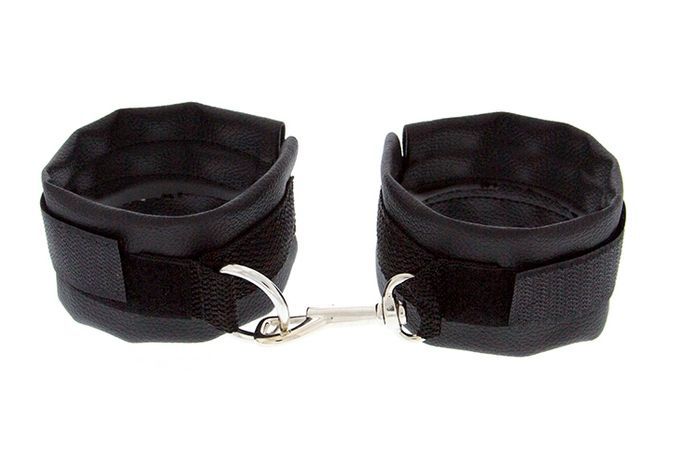Наручники GP BEGINNERS WRIST RESTRAINTS