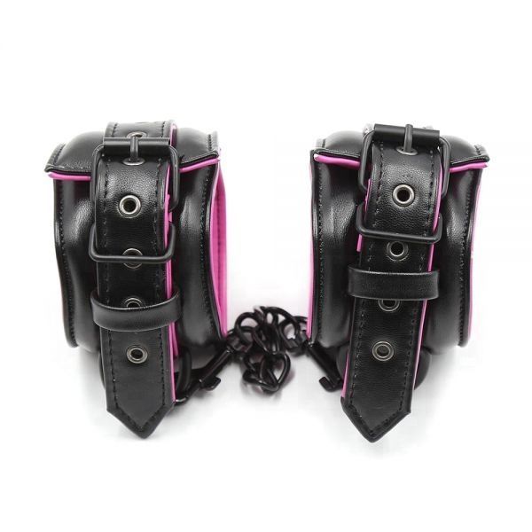 Оковы&nbsp;мягкие Luxury Fetish WRIST CUFF Black&Pink