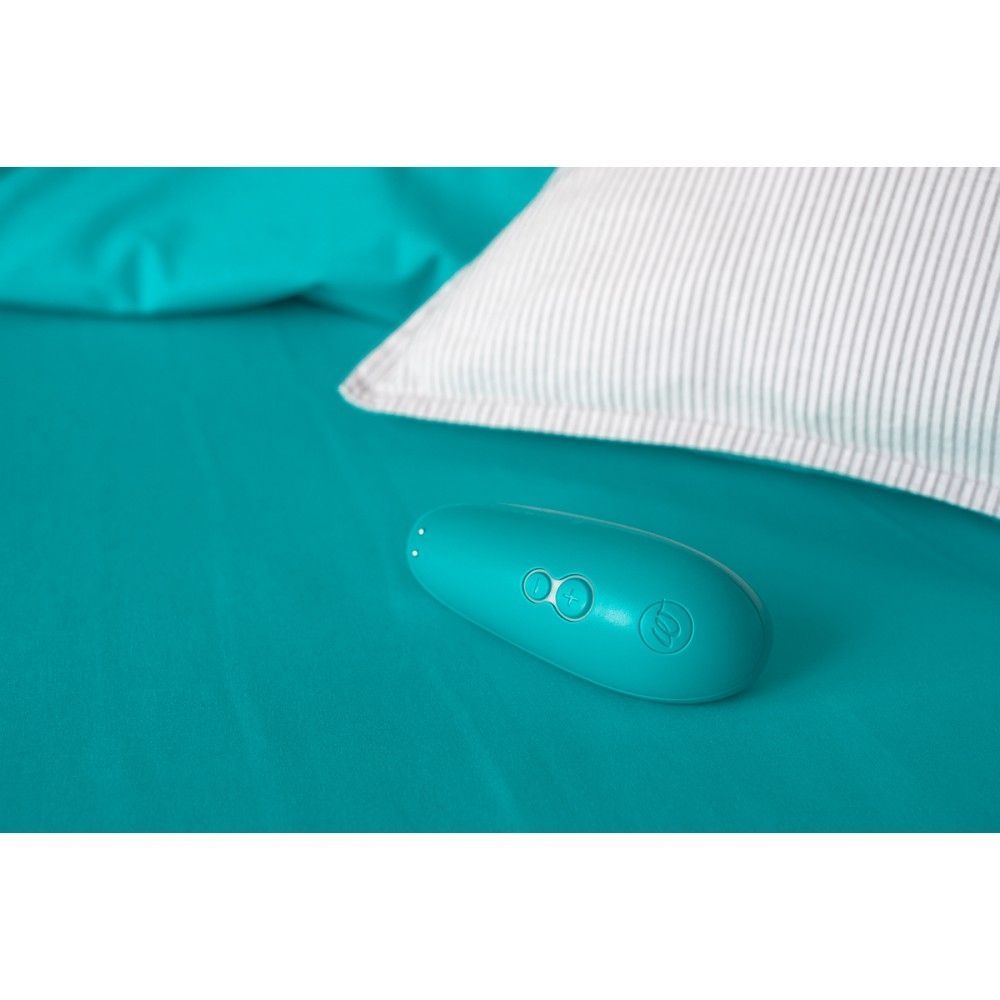 Вакуумний кліторальний стимулятор Womanizer Starlet 3 Turquoise