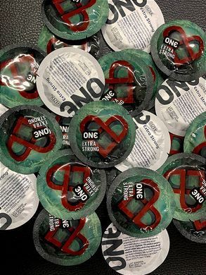 Набор презервативов One Extra Strong с утолщенными стенками (цена за 5 шт.)