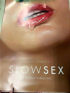 Плакати в тубусі Bijoux Indiscrets SLOW SEX наочна рекламна продукція