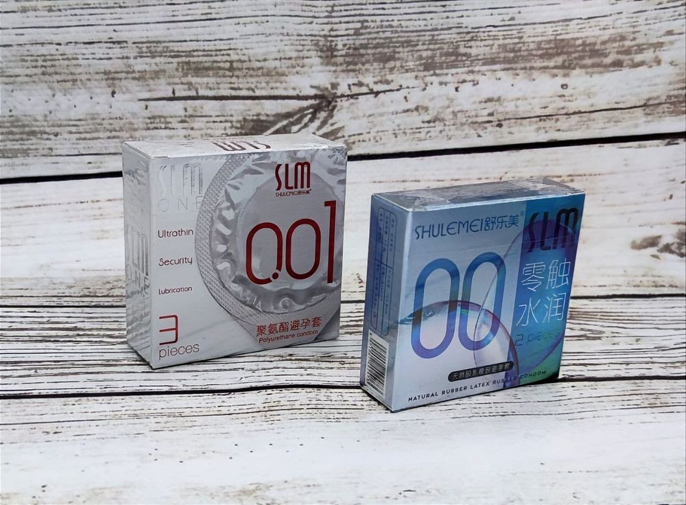 Презервативи з латексу SLM 0.01, з гіалуроновою кислотою, 2 шт.
