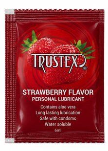Саше/Лубрикант на водній основі Trustex Strawberry зі смаком полуниці, 6 мл