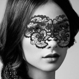 Виниловая маска Anna от Bijoux Indiscrets, черная