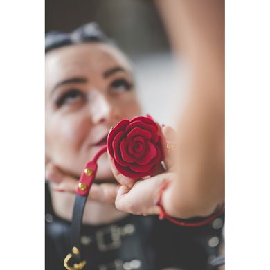 Кляп троянда із силікону та італійської шкіри Rose Ball Gag UPKO