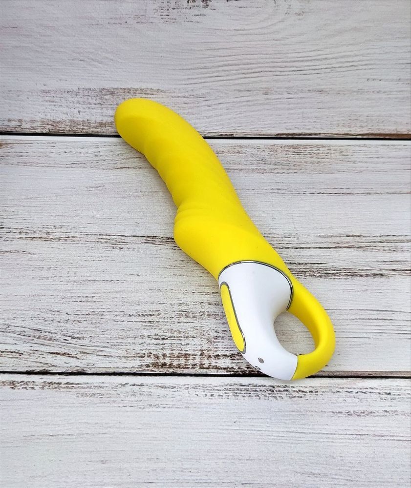 Вібратор для стимуляції точки G з ребристою структурою Satisfyer Yummy Sunshine, жовтий