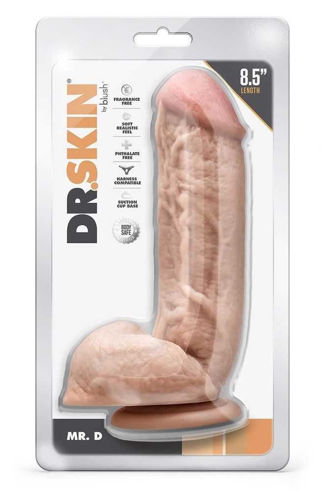 Фалоімітатор реалістичний на присосці, бежевий, 22 х 5 см Mr. D Blush